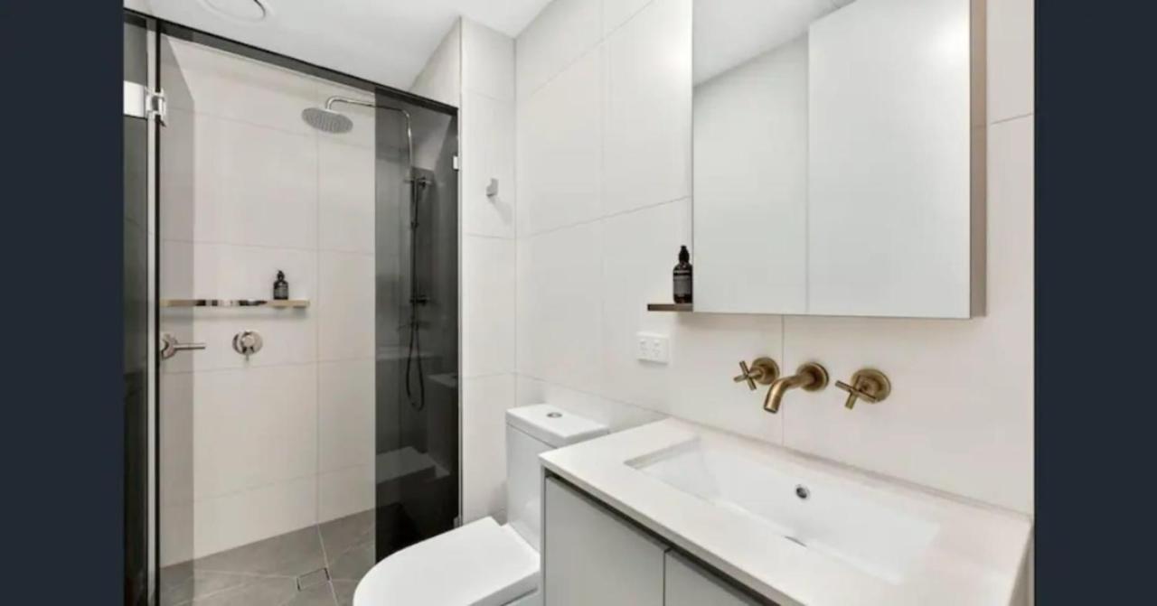 New Spacious 2 Bedroom With Gorgeous City Views Melbourne Exterior foto